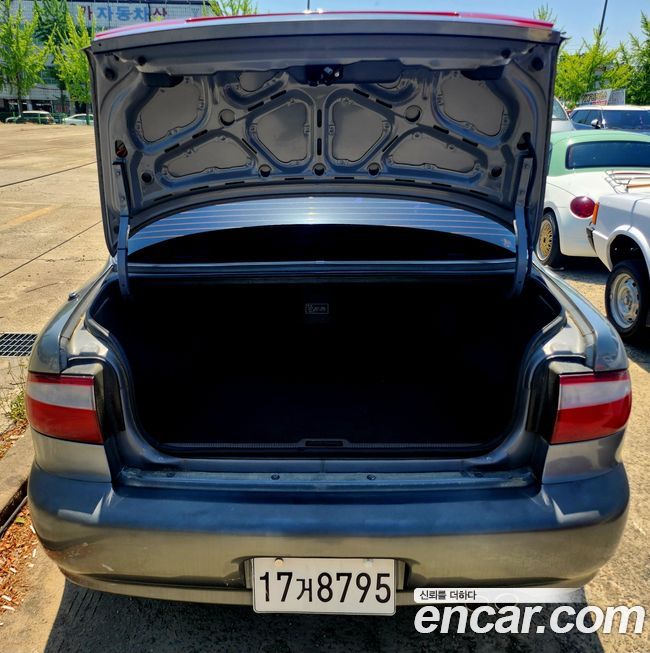 Hyundai Marcia 1997