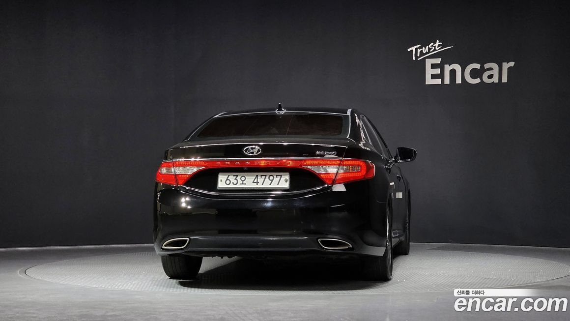 Hyundai Grandeur 2014