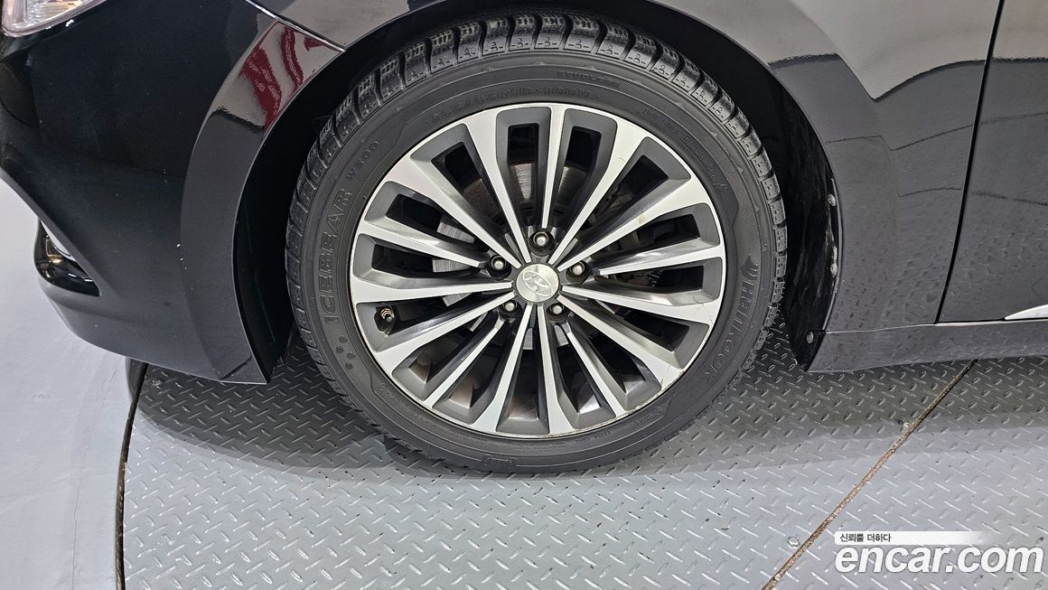 Hyundai Grandeur 2014