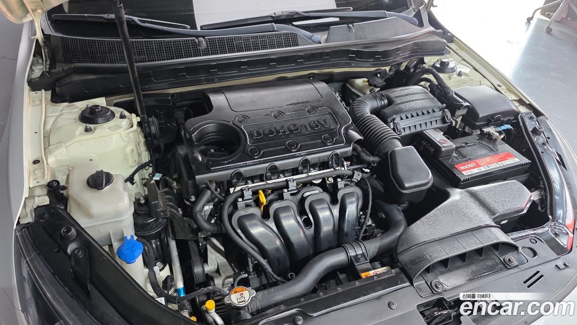 Kia K5 2011
