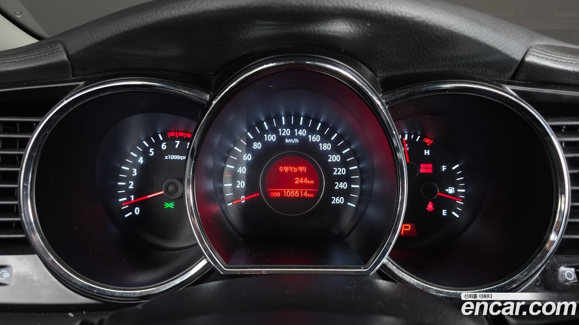 Kia K5 2011