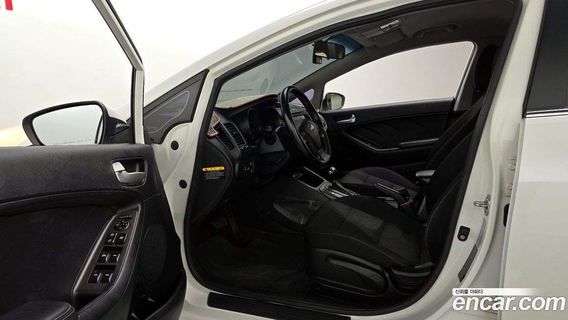 Kia K3 2013