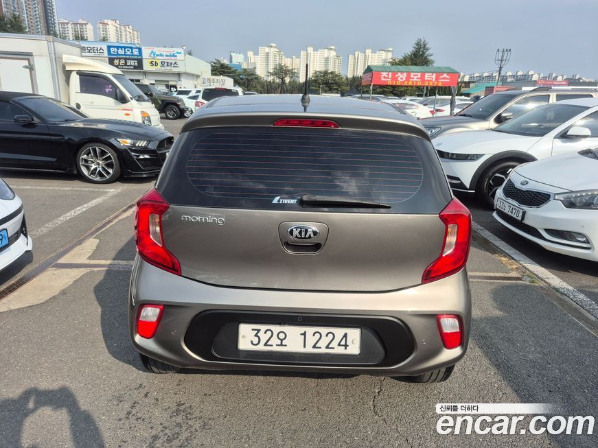 Kia morning 2018