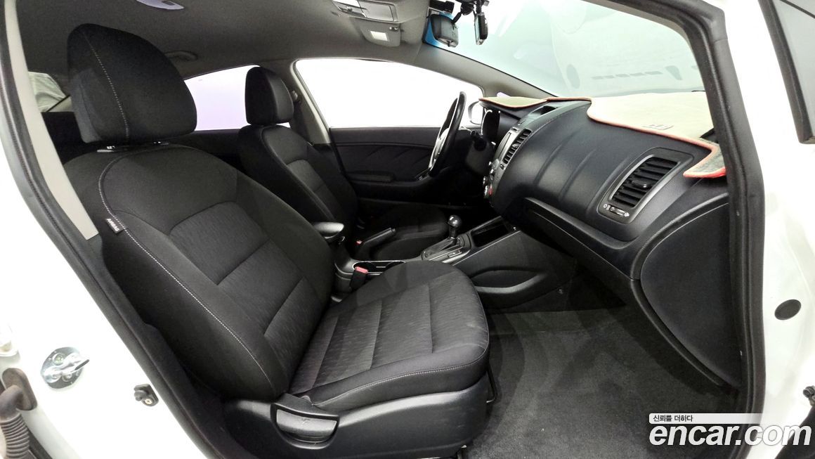 Kia K3 2013