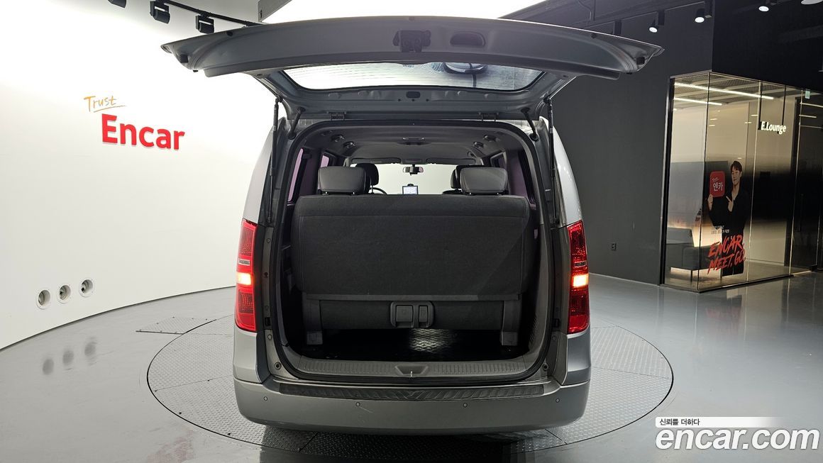 Hyundai Starex 2016
