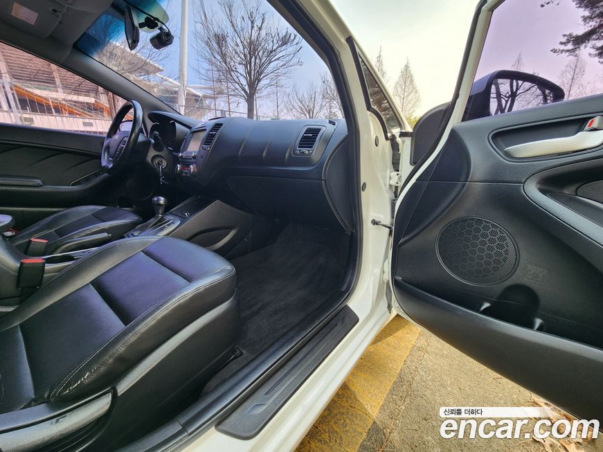 Kia K3 2014