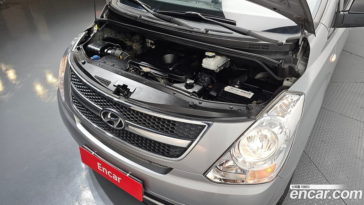 Hyundai Starex 2016