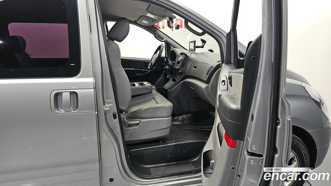 Hyundai Starex 2016