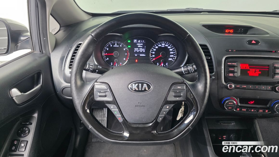 Kia K3 2016