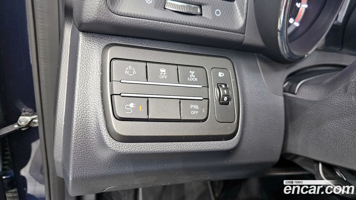 KG_Mobility_Ssangyong TIBOLI 2017