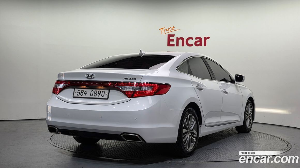 Hyundai Grandeur 2016