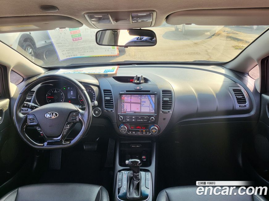 Kia K3 2016
