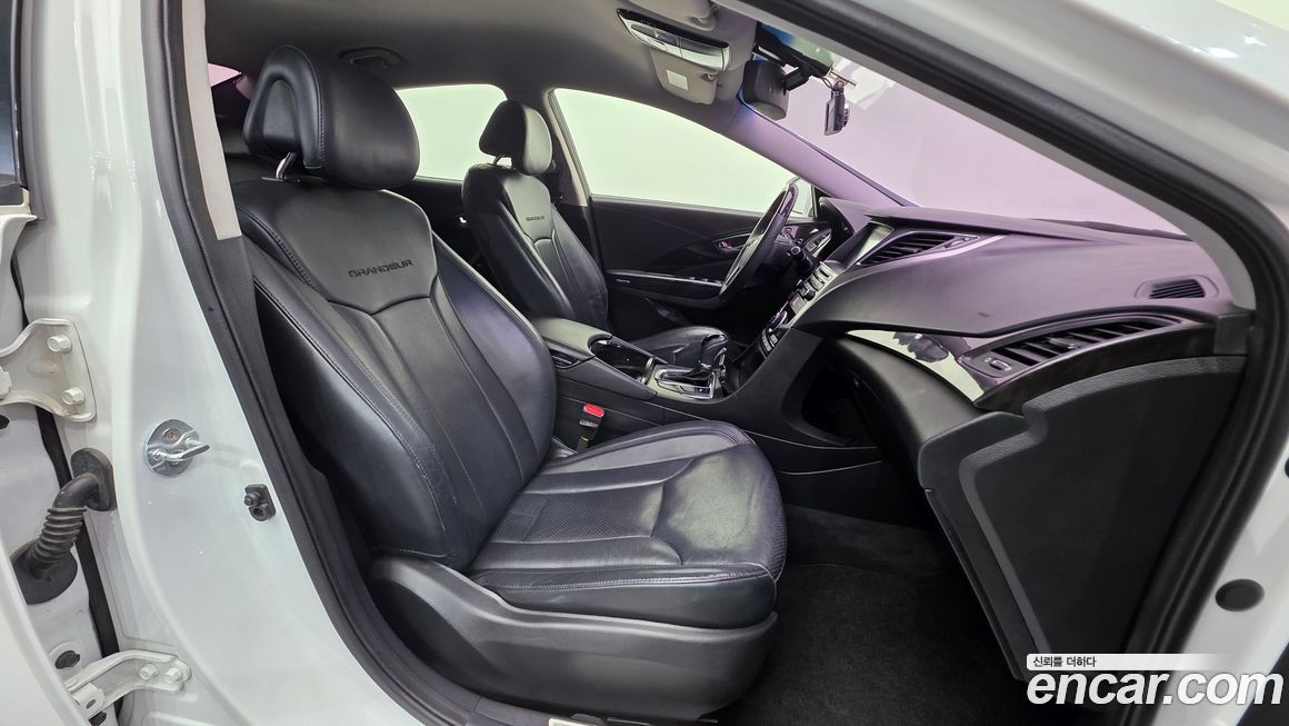 Hyundai Grandeur 2016