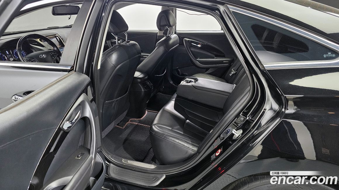 Hyundai Grandeur 2013