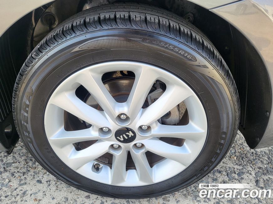 Kia K3 2016