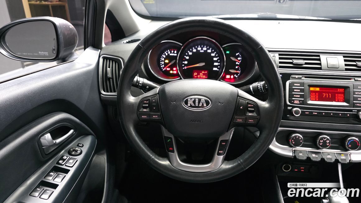 Kia pride 2016