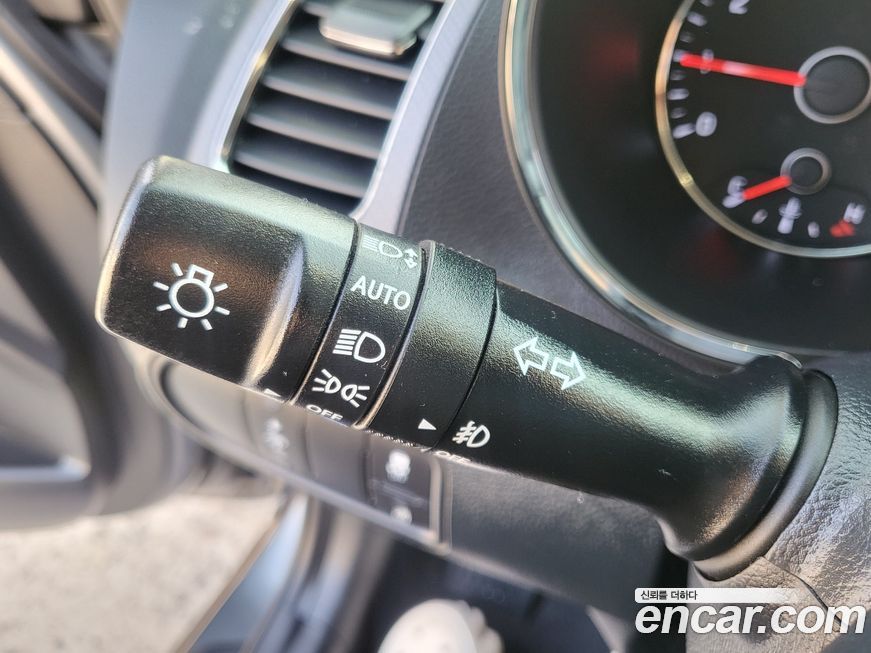 Kia K3 2016