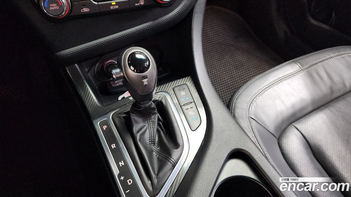 Kia K5 2012