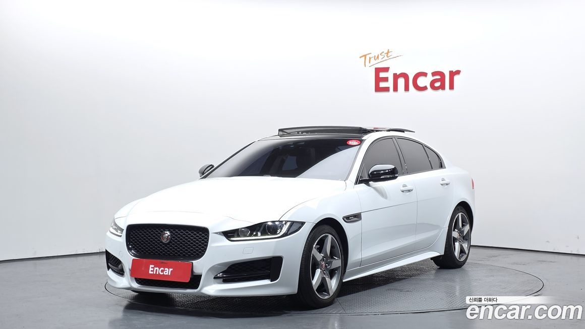 Jaguar XE 2016