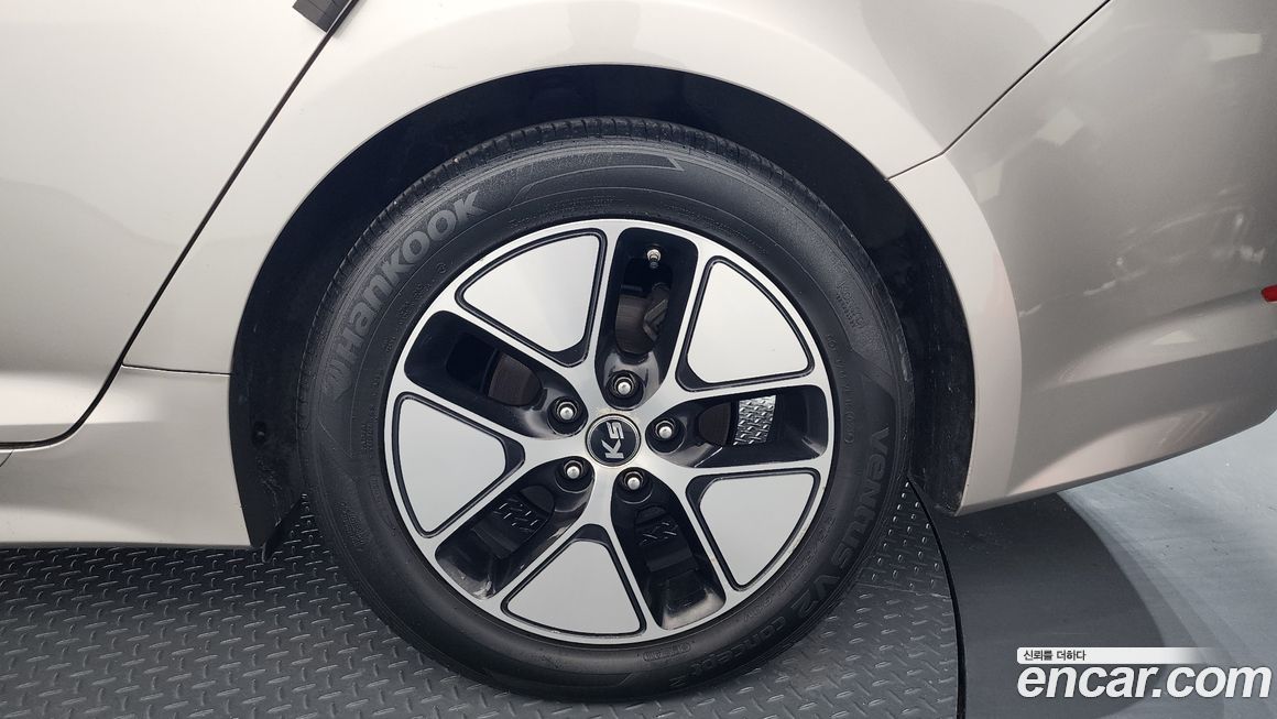 Kia K5 2012