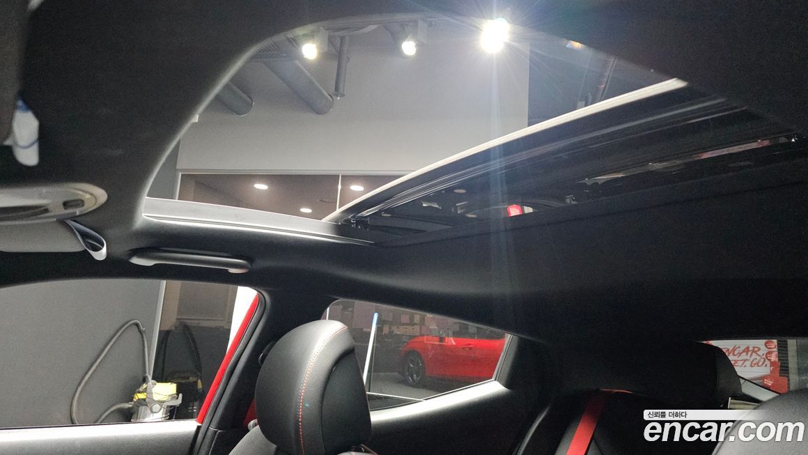 Hyundai Veloster 2018