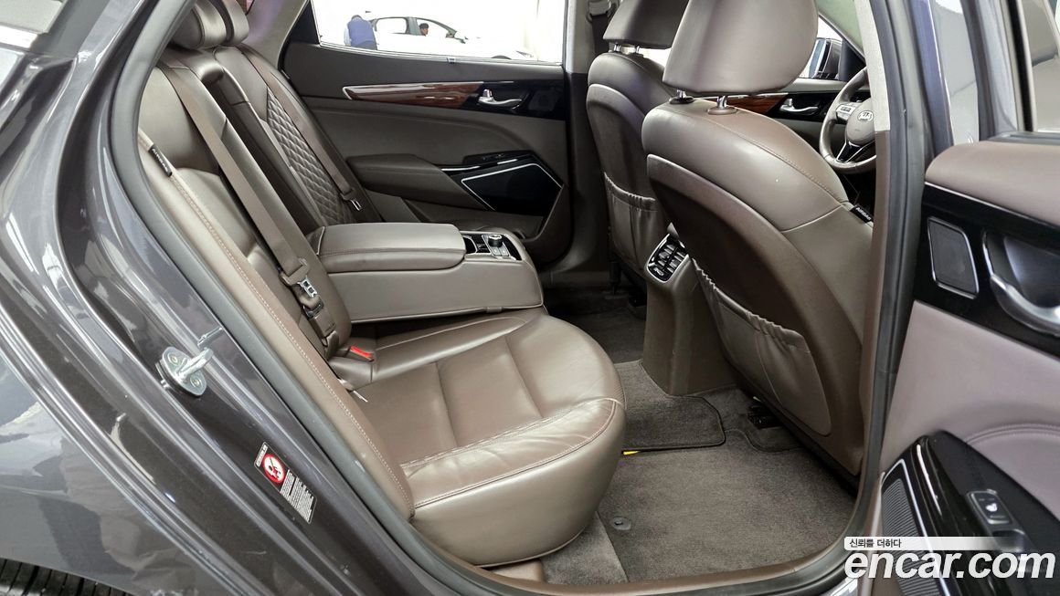 Kia K7 2016