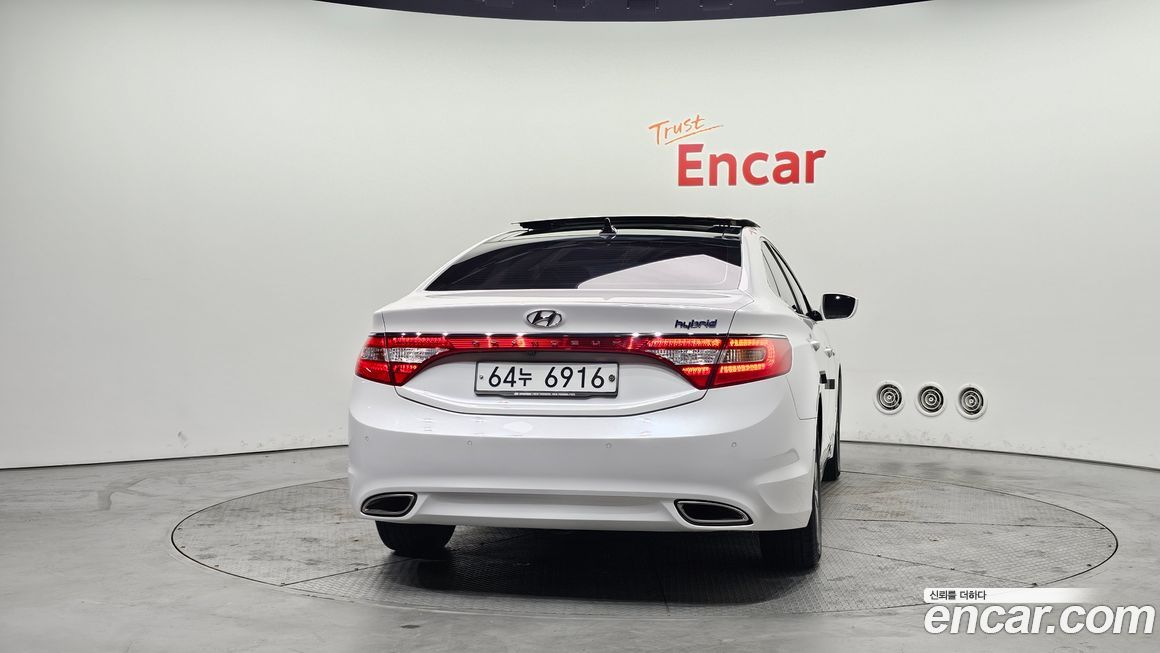 Hyundai Grandeur 2014