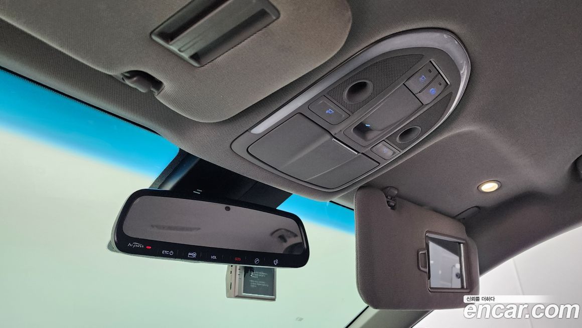 Hyundai Genesis 2016