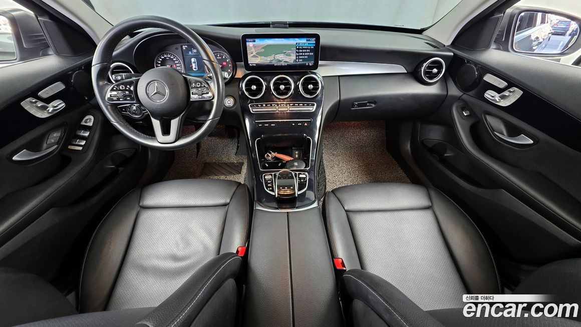 Mercedes-Benz C-Class 2020