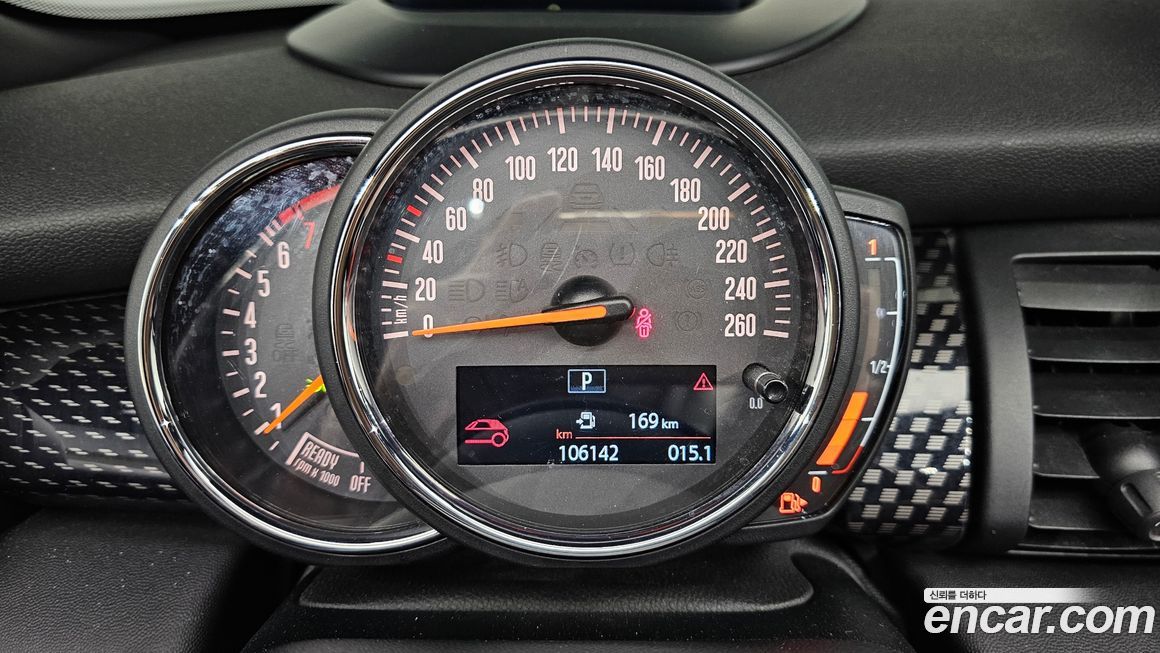 Mini Cooper Convertible 2019