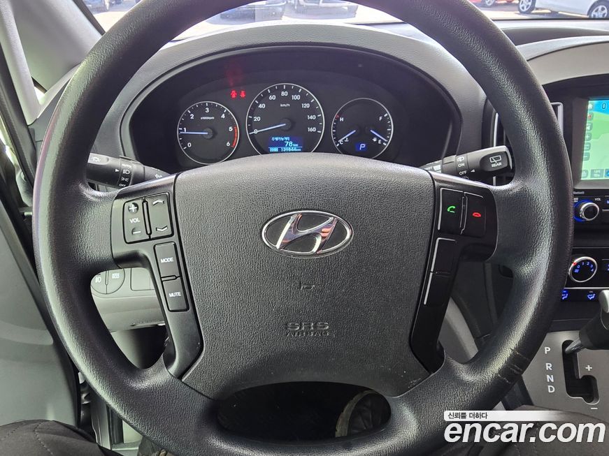 Hyundai Starex 2018
