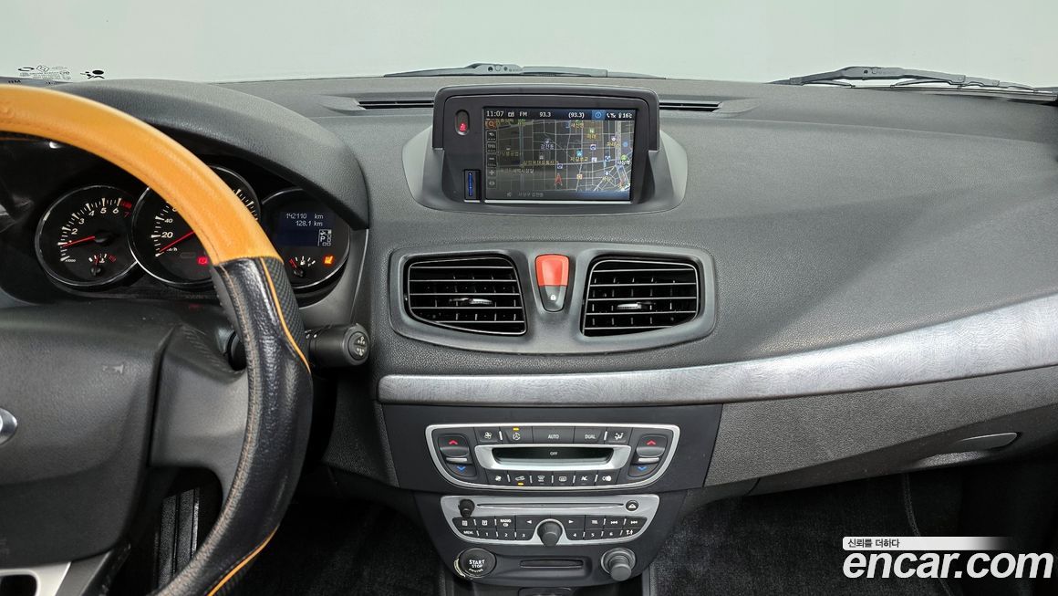 Renault-KoreaSamsung SM3 2010