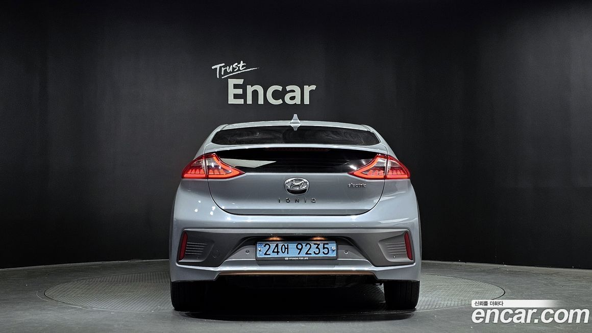 Hyundai Ioniq 2018