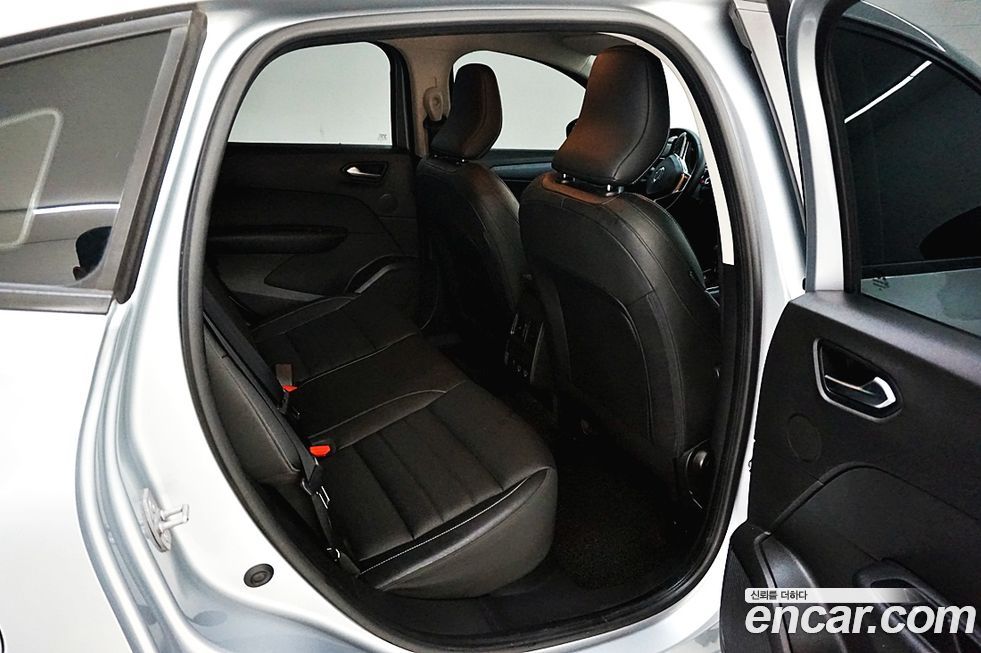 Renault-KoreaSamsung XM3 2020