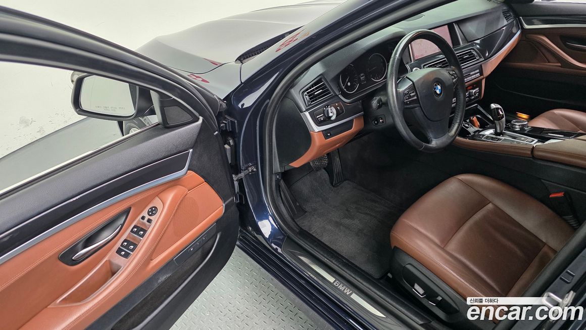 BMW 5-Series 2015