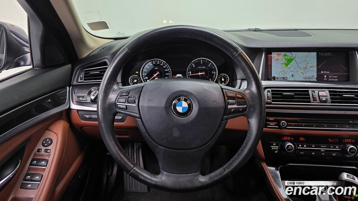 BMW 5-Series 2015