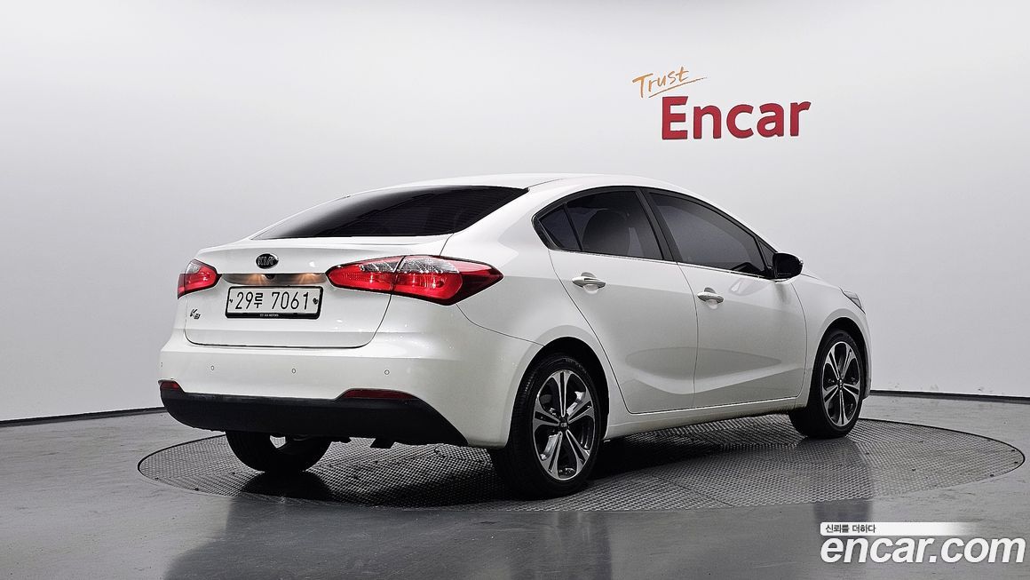 Kia K3 2015