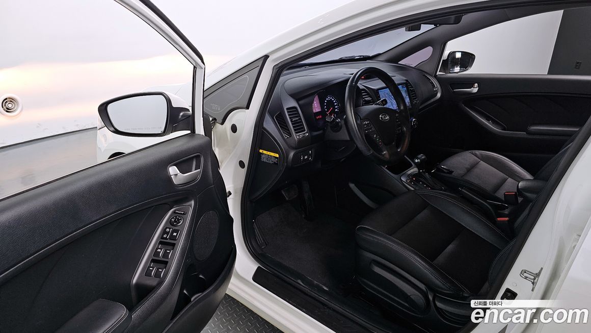 Kia K3 2015