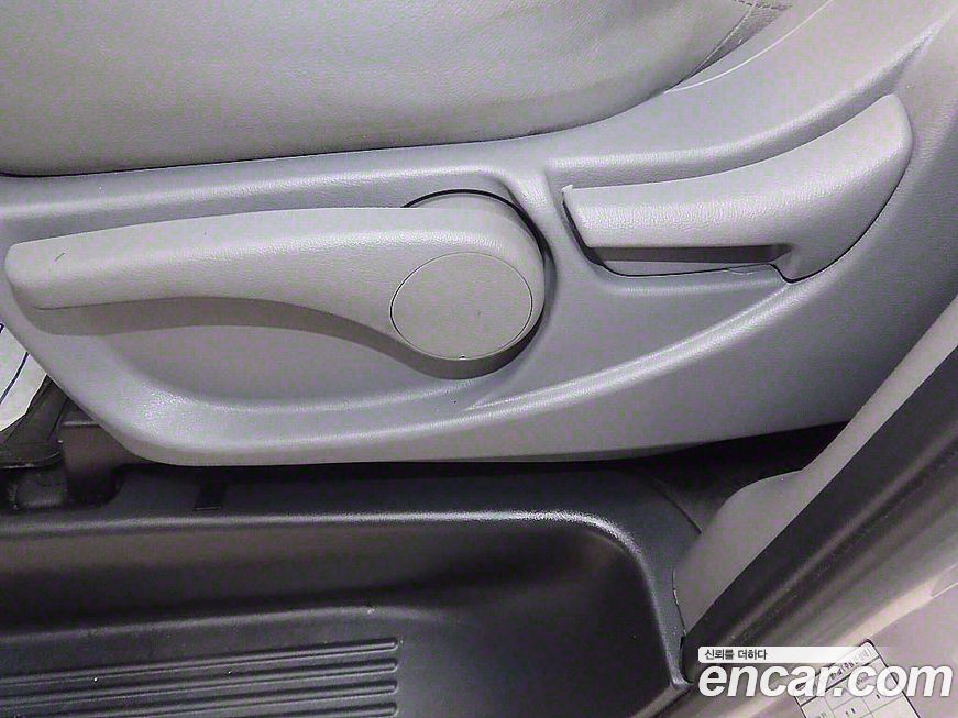 Hyundai Starex 2021