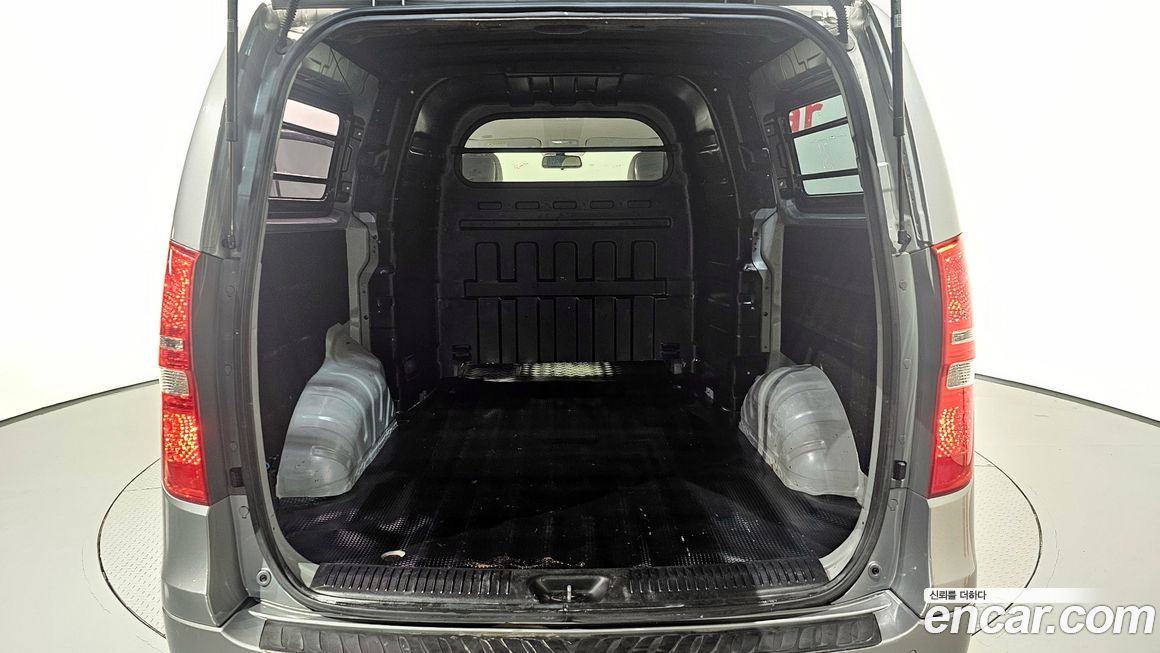 Hyundai Starex 2019
