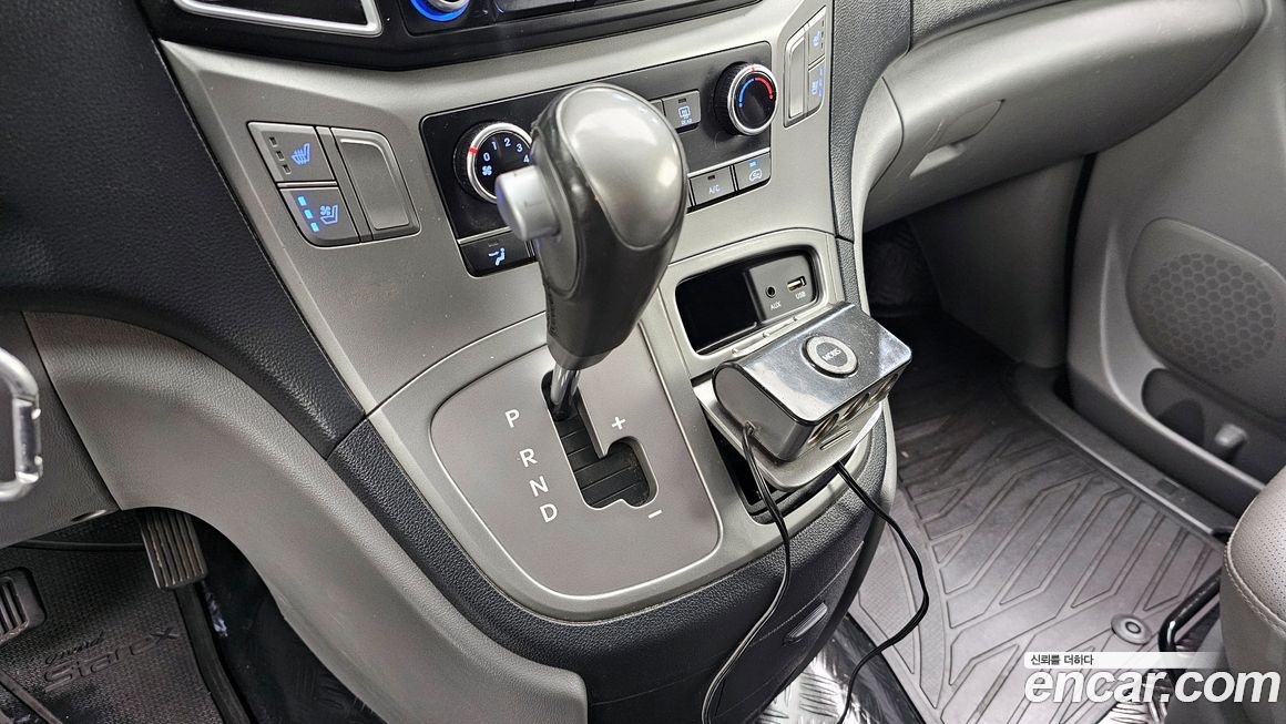 Hyundai Starex 2019