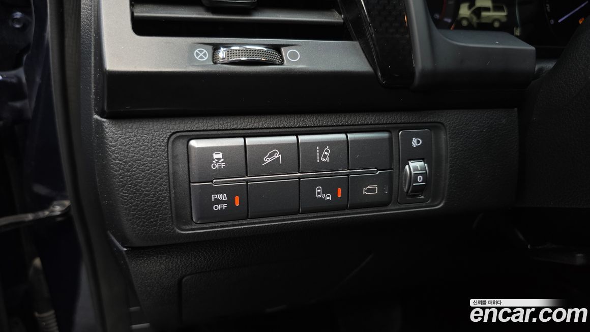 KG_Mobility_Ssangyong Rexton 2020