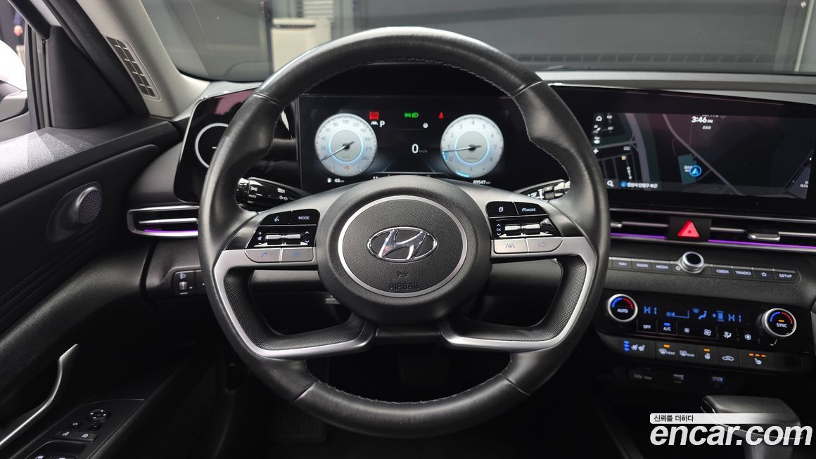 Hyundai AVANTE 2021