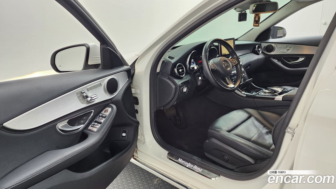 Mercedes-Benz C-Class 2015