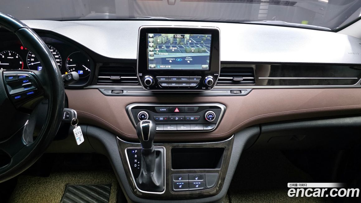 Hyundai Starex 2019