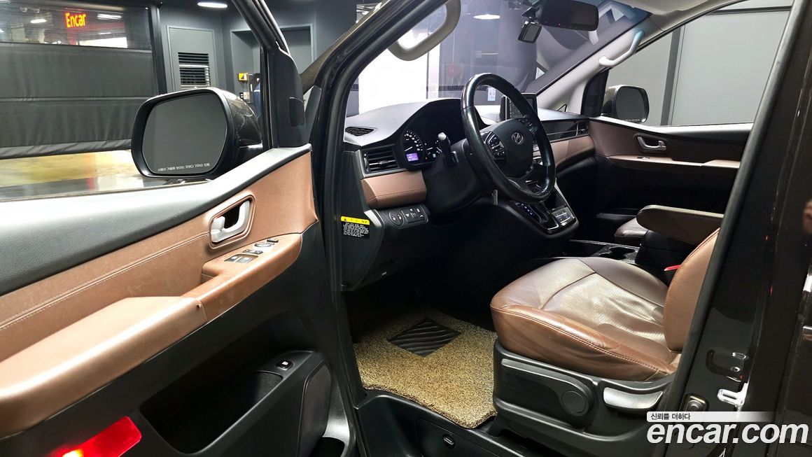 Hyundai Starex 2019