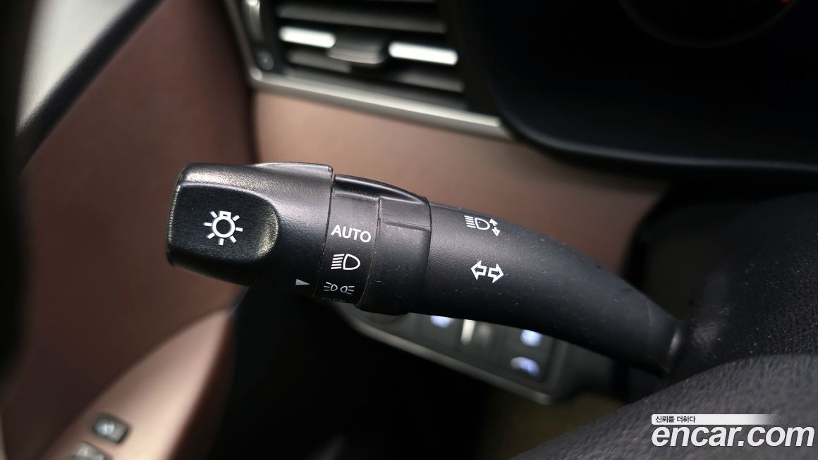 Hyundai Starex 2019