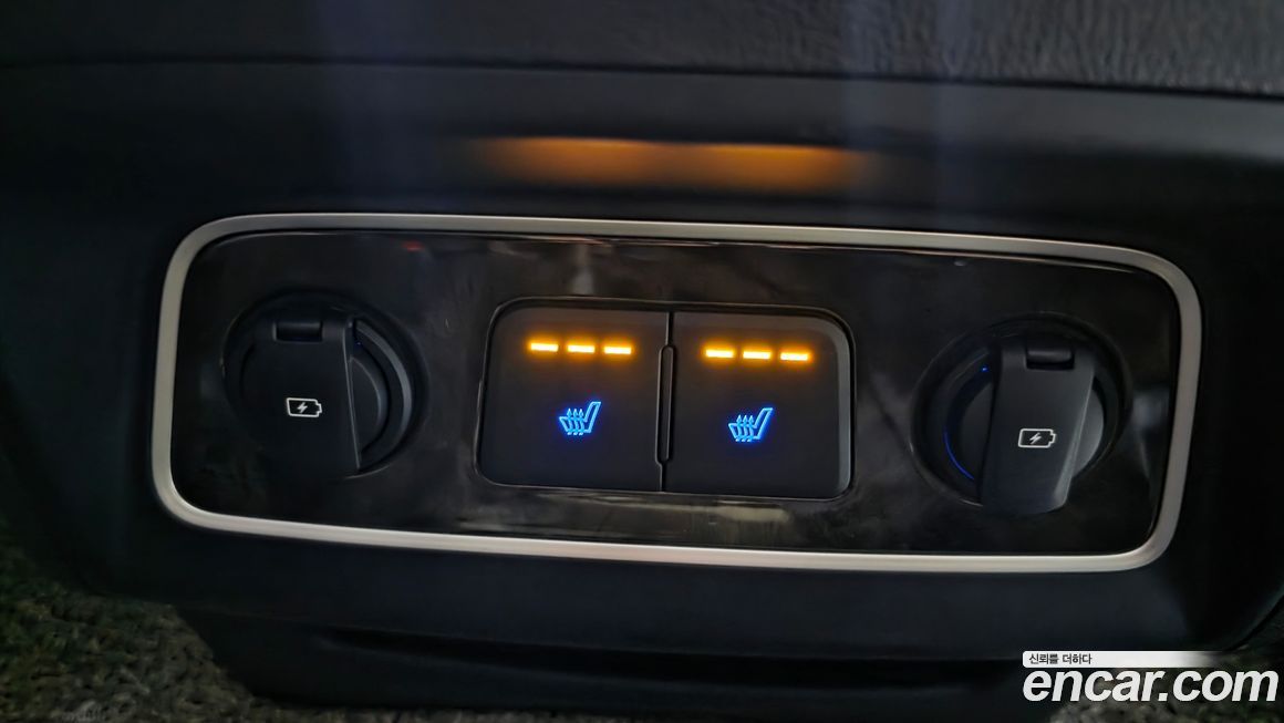 Hyundai Starex 2019