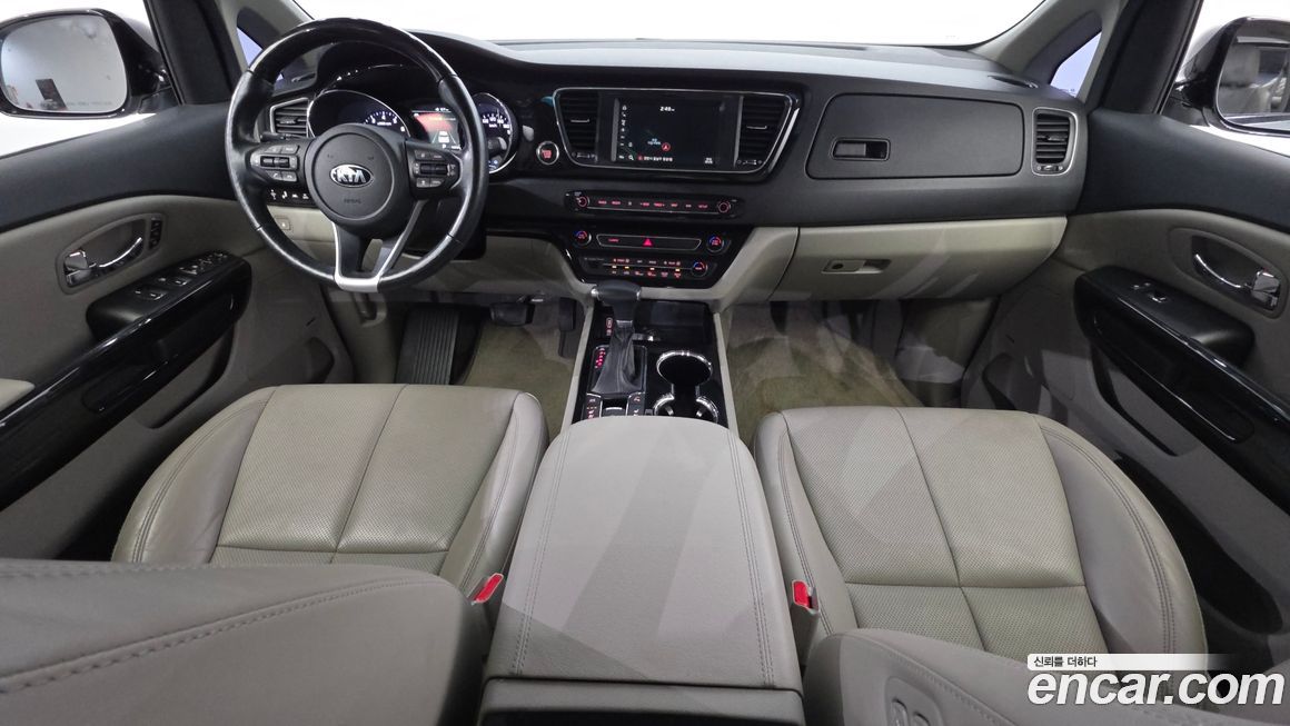 Kia Canival 2019
