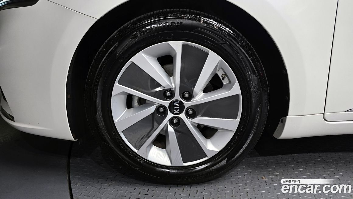 Kia K7 2017